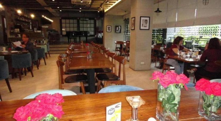Big Hotel Suites Mandaue City Ngoại thất bức ảnh