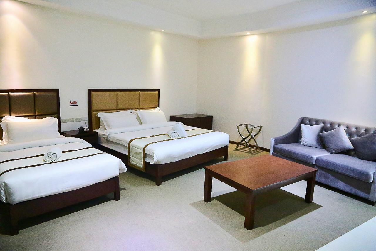 Big Hotel Suites Mandaue City Ngoại thất bức ảnh